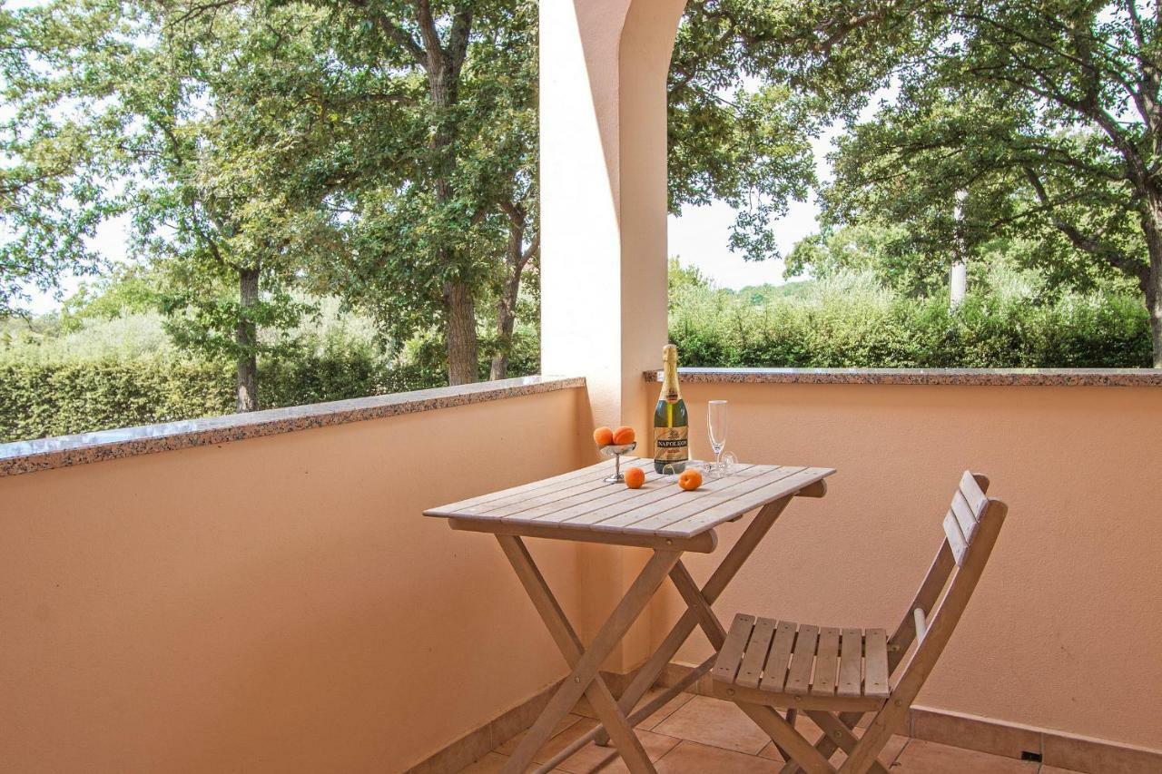 Pansion Oliva Hotel Krnica Ngoại thất bức ảnh