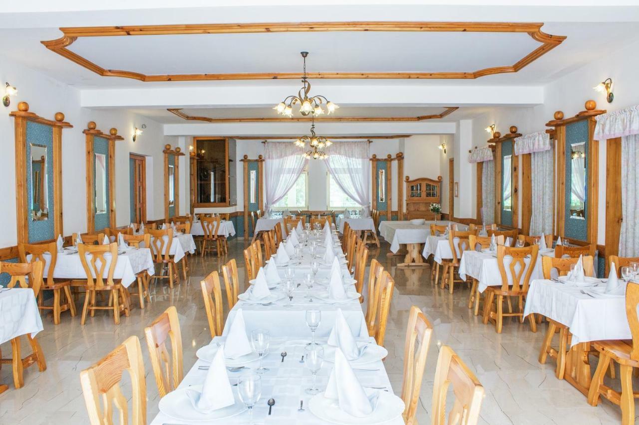 Pansion Oliva Hotel Krnica Ngoại thất bức ảnh